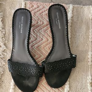 Isaac Mizrahi Black Women's Sandals, Size 8.5 GUC
